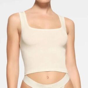SKIMS Soft Lounge Tank in Bone | Size Small